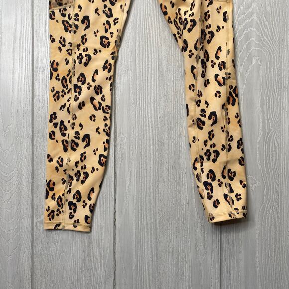 Fabletics Powerhold Women's Leopard On The Go Leggings Size Small NEW - Picture 8 of 13